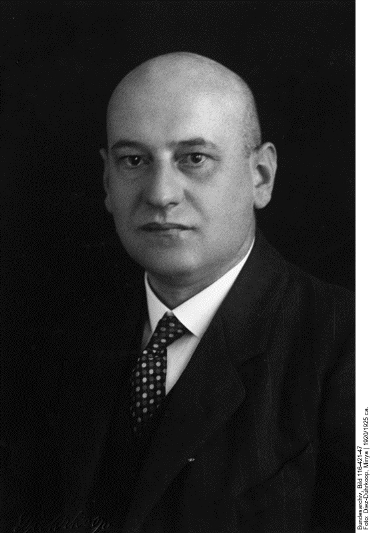 Richard Meves (Bild: Bundesarchiv, Bild 116-421-47)