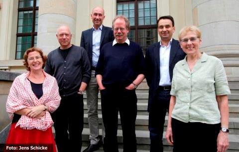 Die Mitglieder der Kommission (Foto: Jens Schicke)