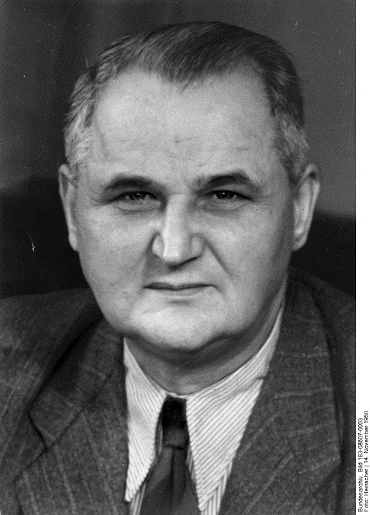 Roman Chwalek (Bild: Bundesarchiv, Bild 183-08607-0003)